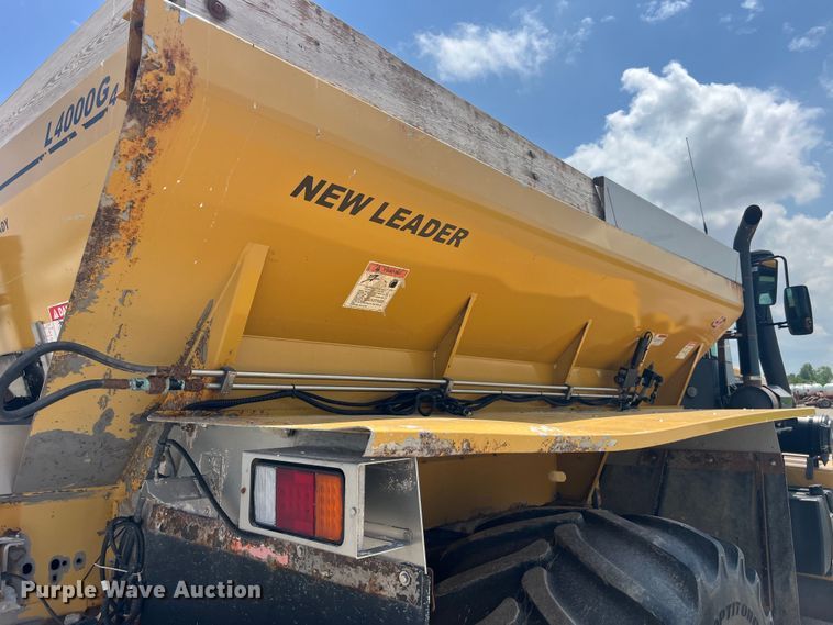 image for item EK8534 Terra Gator 8400 spreader