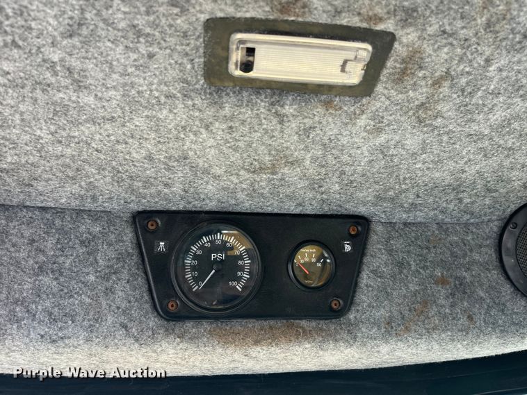 image for item EK8534 Terra Gator 8400 spreader