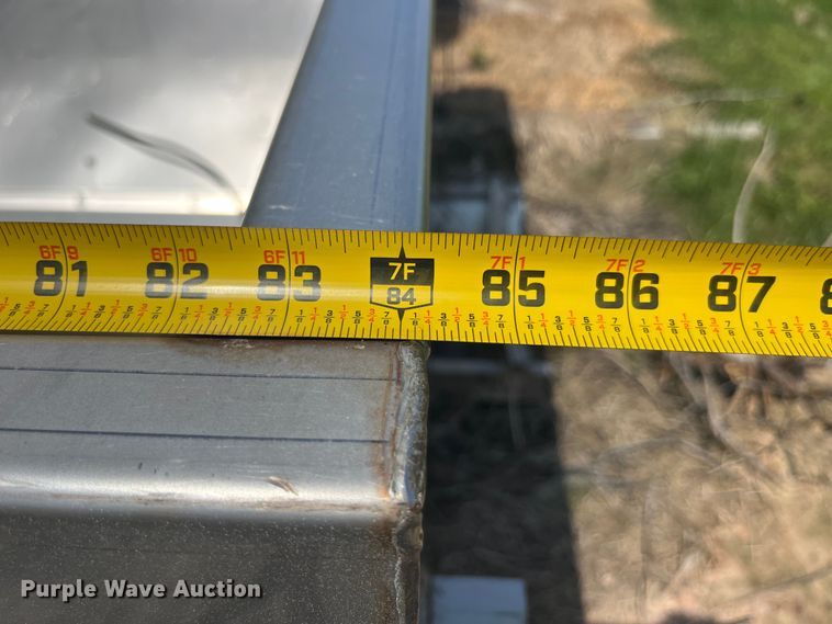 image for item EK8534 Terra Gator 8400 spreader