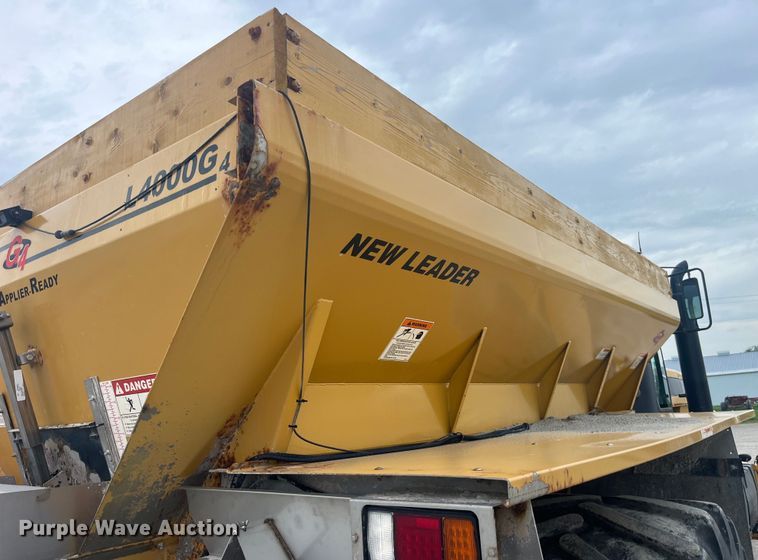 image for item EK8535 TerraGator 8303 spreader