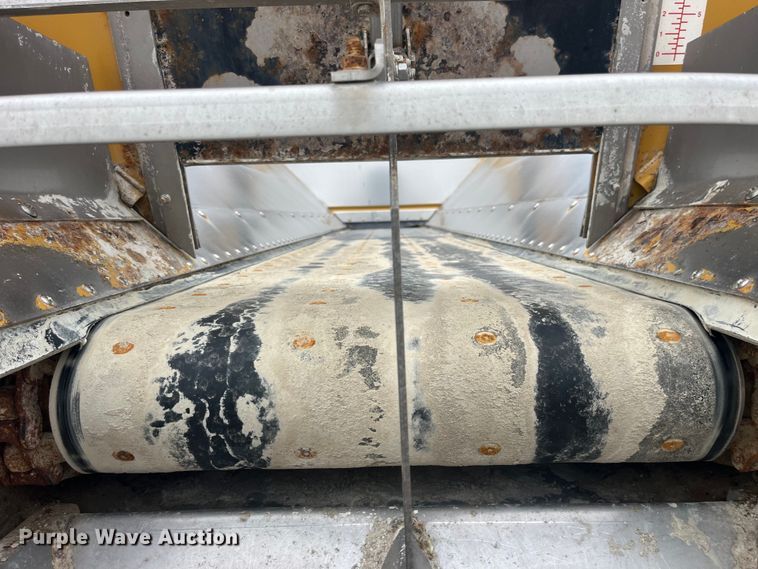 image for item EK8535 TerraGator 8303 spreader