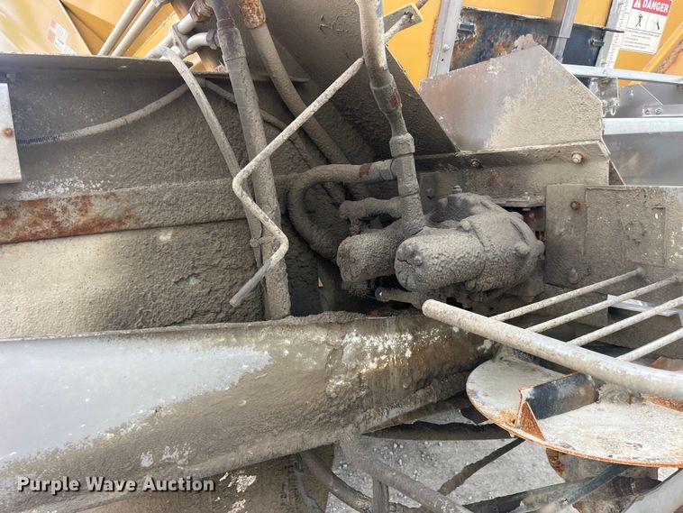 image for item EK8535 TerraGator 8303 spreader