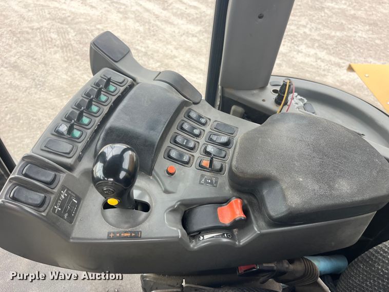 image for item EK8535 TerraGator 8303 spreader