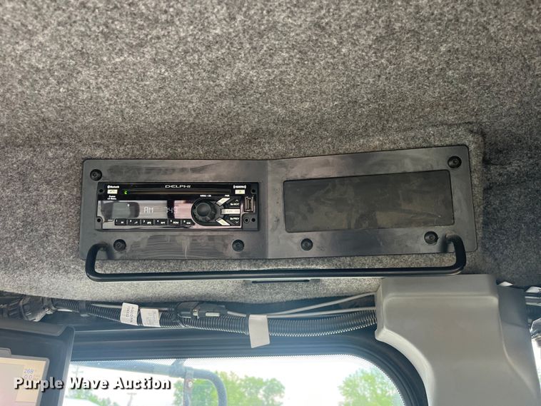 image for item EK8535 TerraGator 8303 spreader