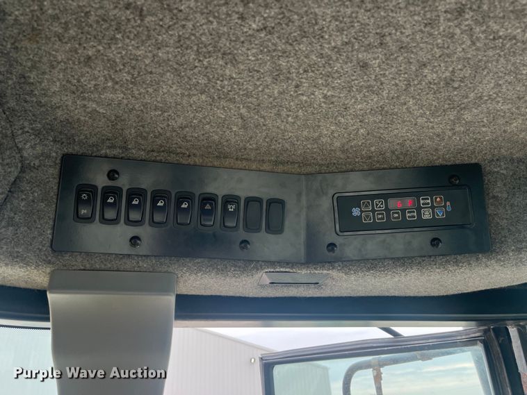 image for item EK8535 TerraGator 8303 spreader