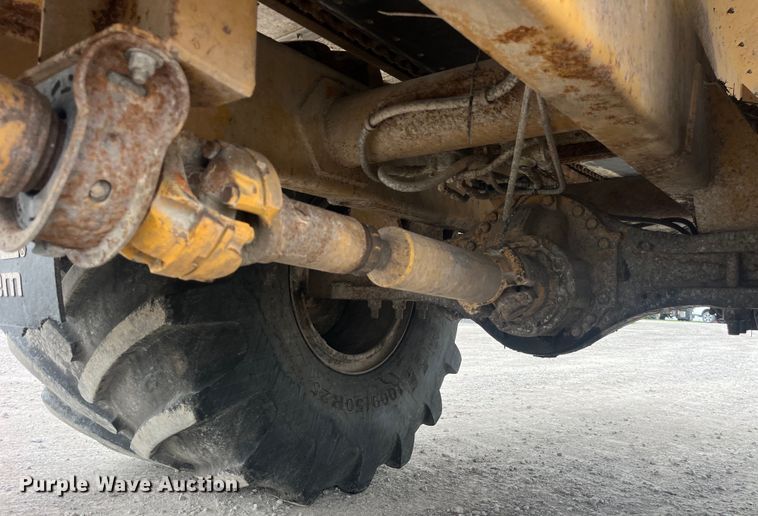 image for item EK8535 TerraGator 8303 spreader