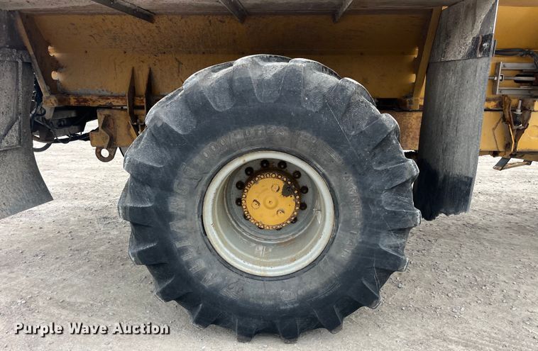 image for item EK8535 TerraGator 8303 spreader