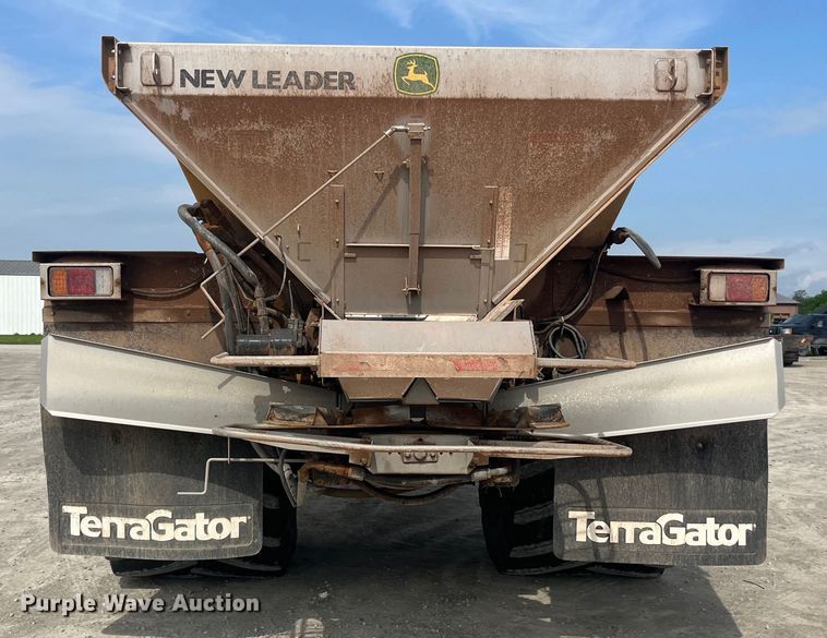 image for item EK8536 Terra Gator 7300 spreader
