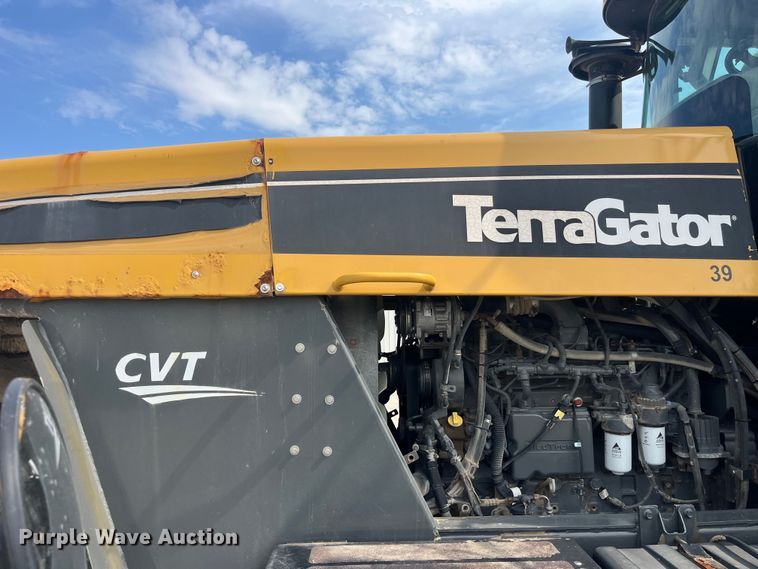 image for item EK8536 Terra Gator 7300 spreader