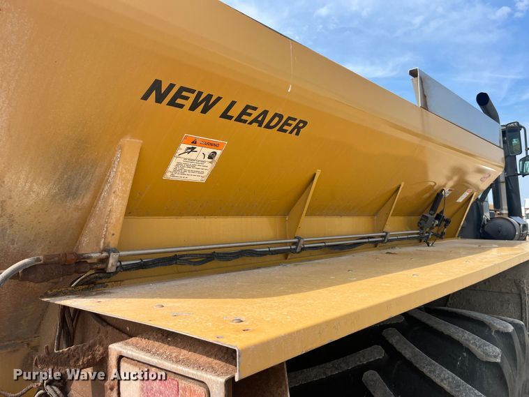 image for item EK8536 Terra Gator 7300 spreader