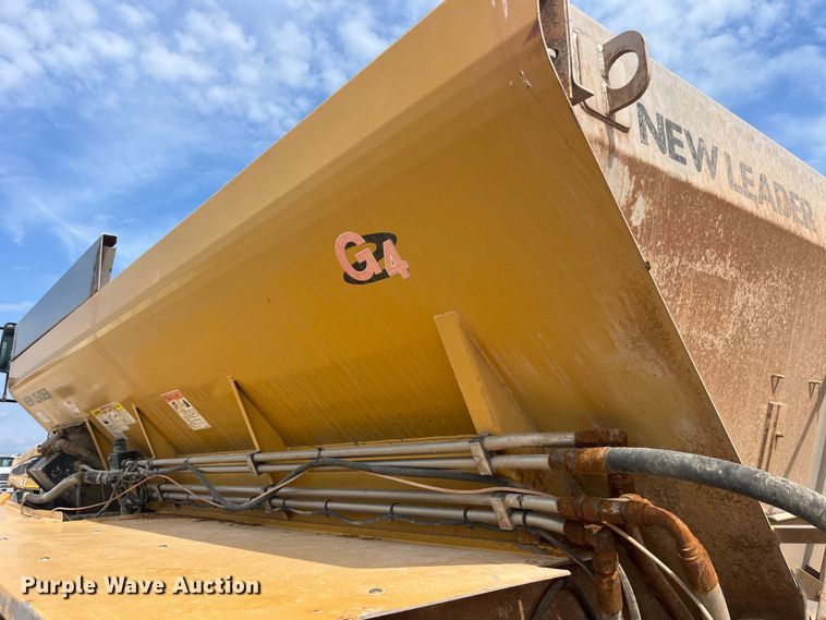 image for item EK8536 Terra Gator 7300 spreader