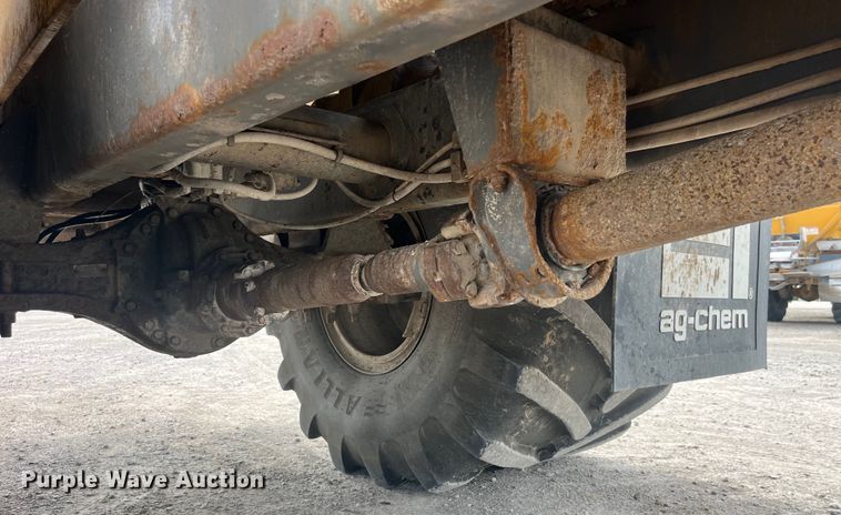 image for item EK8536 Terra Gator 7300 spreader