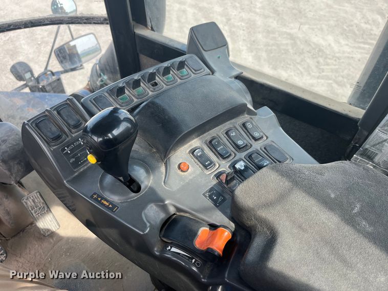 image for item EK8536 Terra Gator 7300 spreader