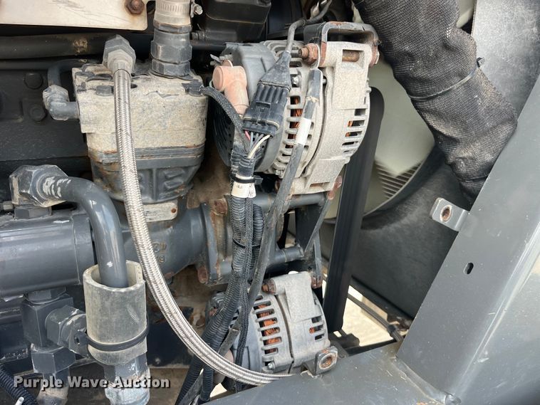 image for item EK8536 Terra Gator 7300 spreader