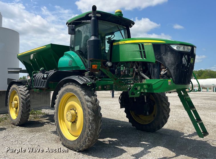 image for item EK8557 2014 John Deere R4030 spreader