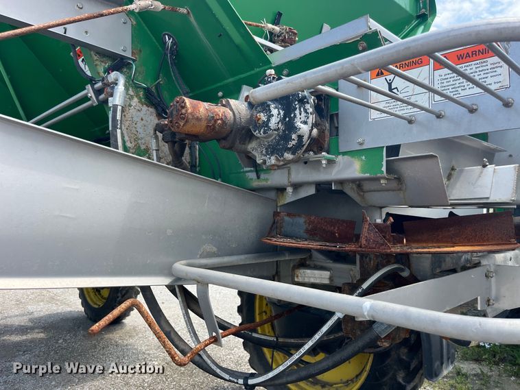 image for item EK8557 2014 John Deere R4030 spreader