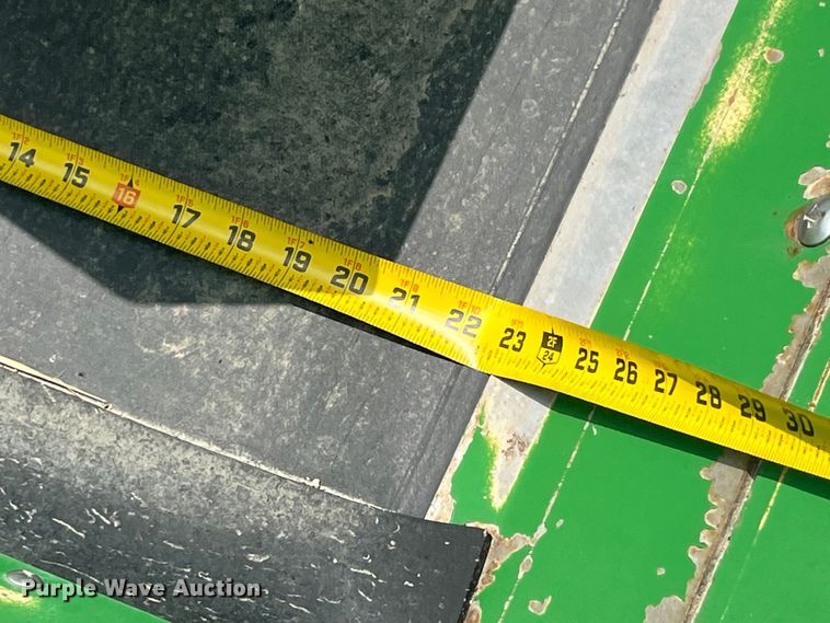 image for item EK8557 2014 John Deere R4030 spreader