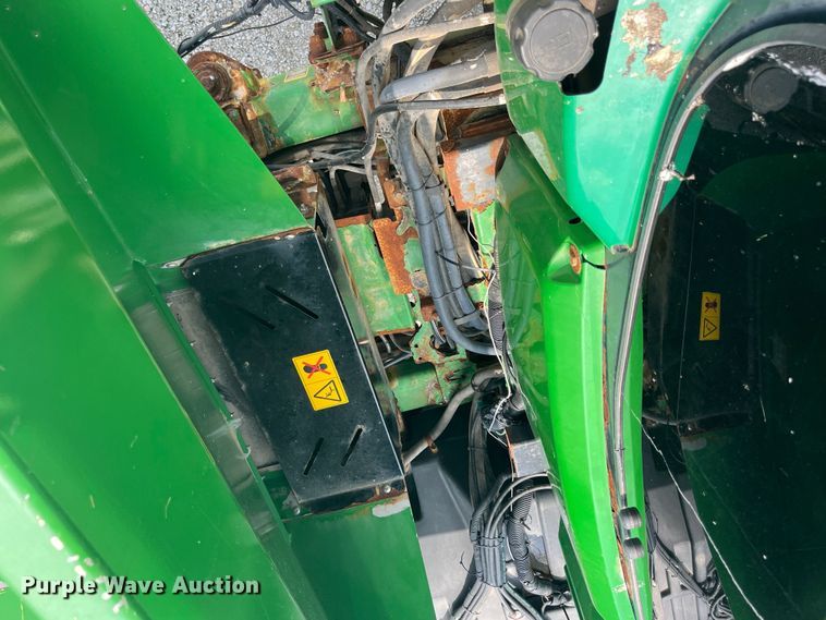 image for item EK8557 2014 John Deere R4030 spreader