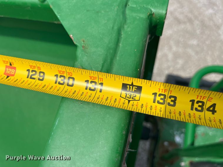 image for item EK8557 2014 John Deere R4030 spreader