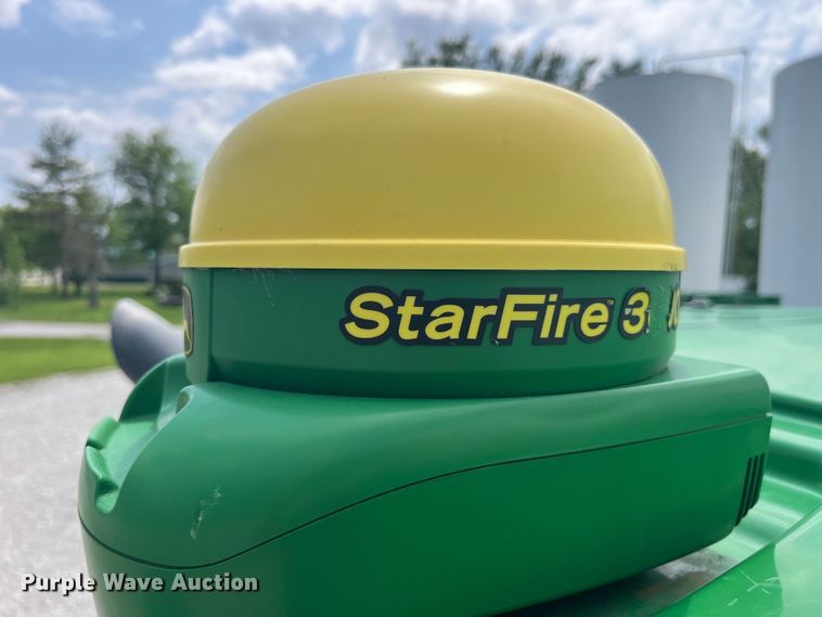 image for item EK8557 2014 John Deere R4030 spreader