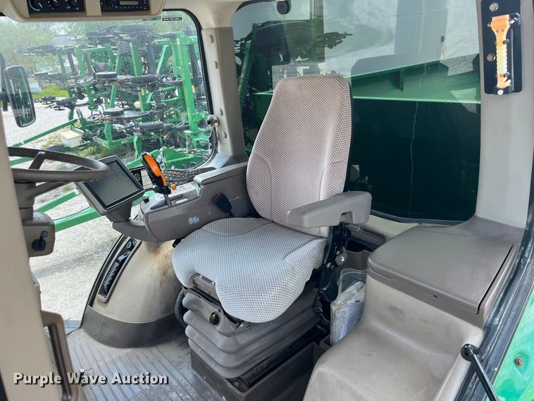 image for item EK8557 2014 John Deere R4030 spreader