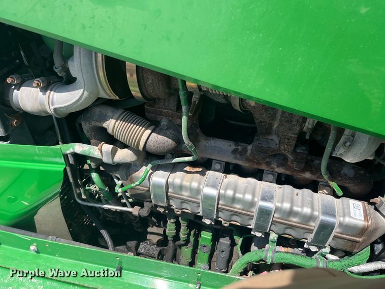 image for item EK8557 2014 John Deere R4030 spreader