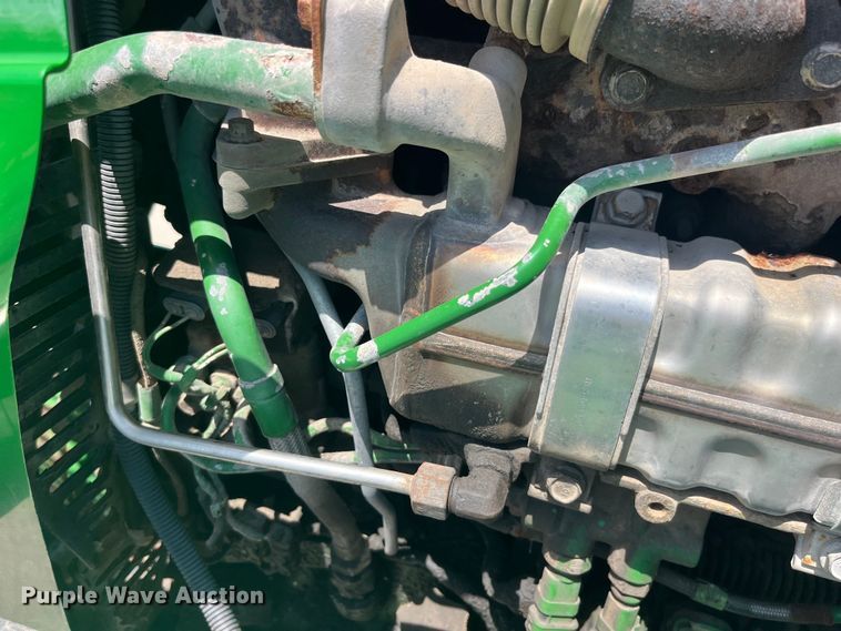 image for item EK8557 2014 John Deere R4030 spreader