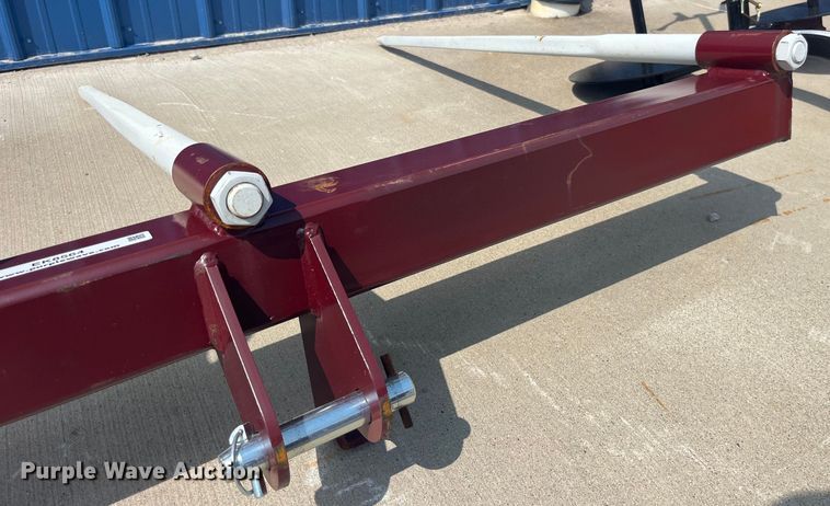 image for item EK8564 TRI-L bale spear