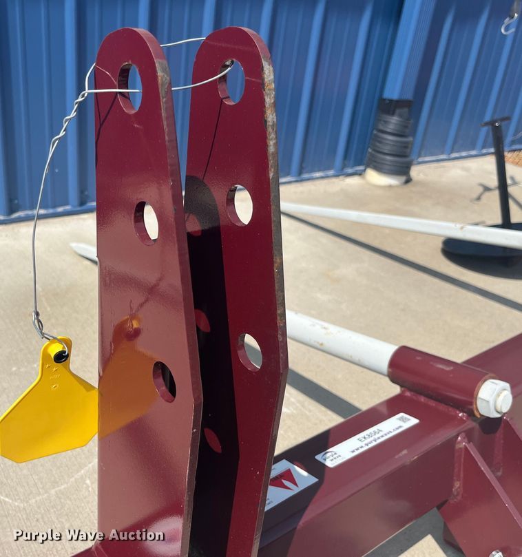 image for item EK8564 TRI-L bale spear