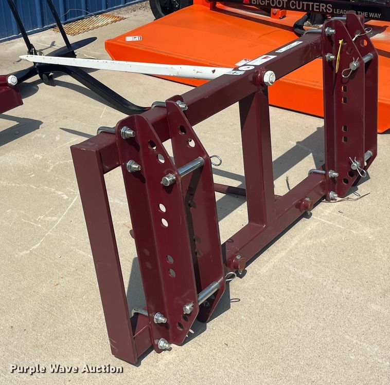 image for item EK8565 TRI-L bale spear