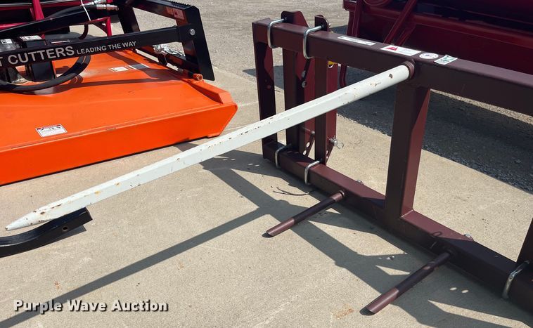 image for item EK8565 TRI-L bale spear