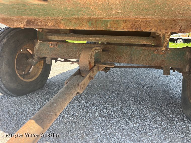 image for item EK8582 Badger silage wagon