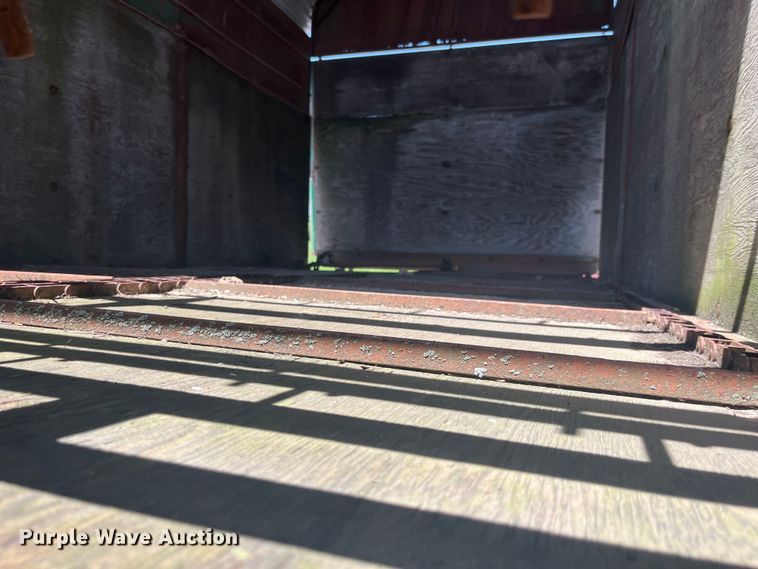 image for item EK8582 Badger silage wagon