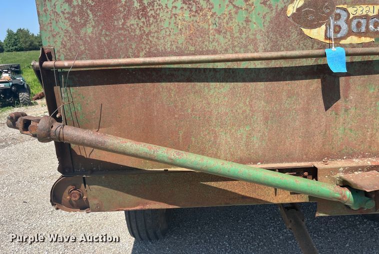 image for item EK8582 Badger silage wagon