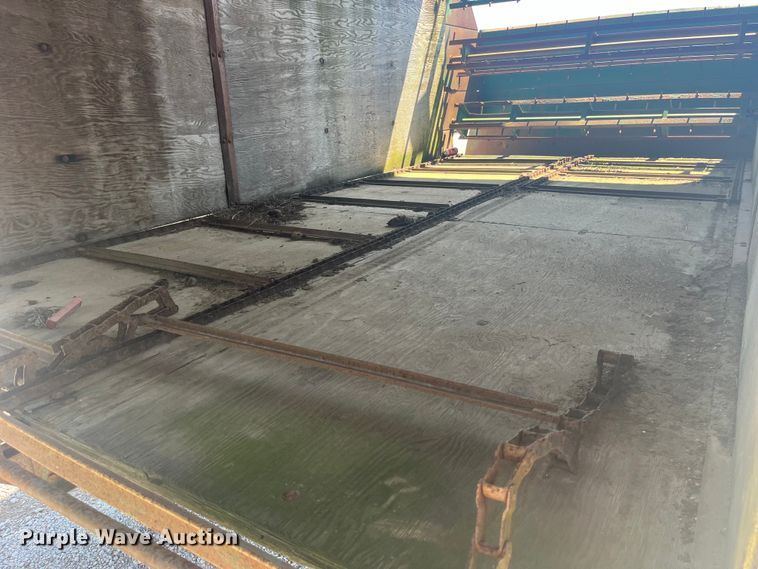 image for item EK8582 Badger silage wagon