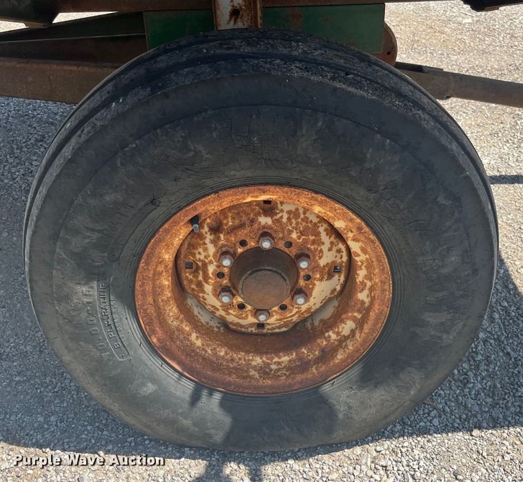 image for item EK8582 Badger silage wagon