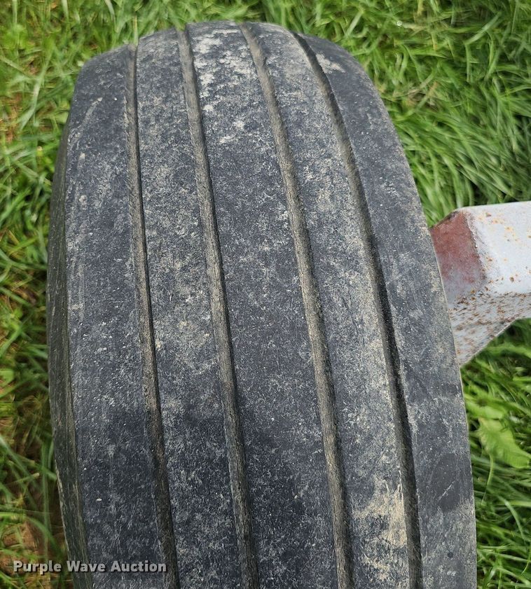 image for item IO9935 (2) running gears