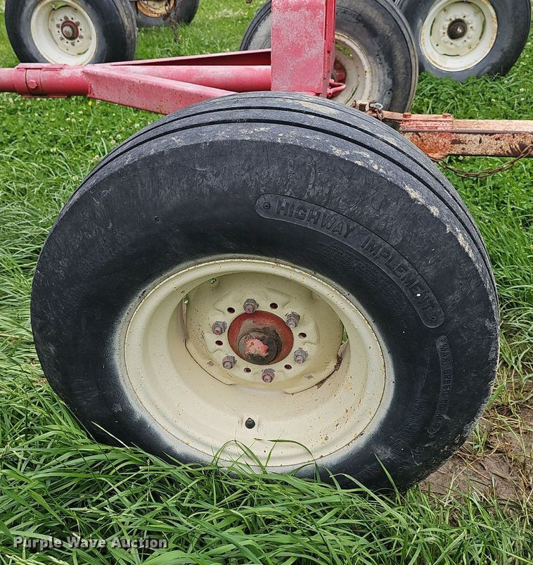 image for item IO9936 (2) running gears