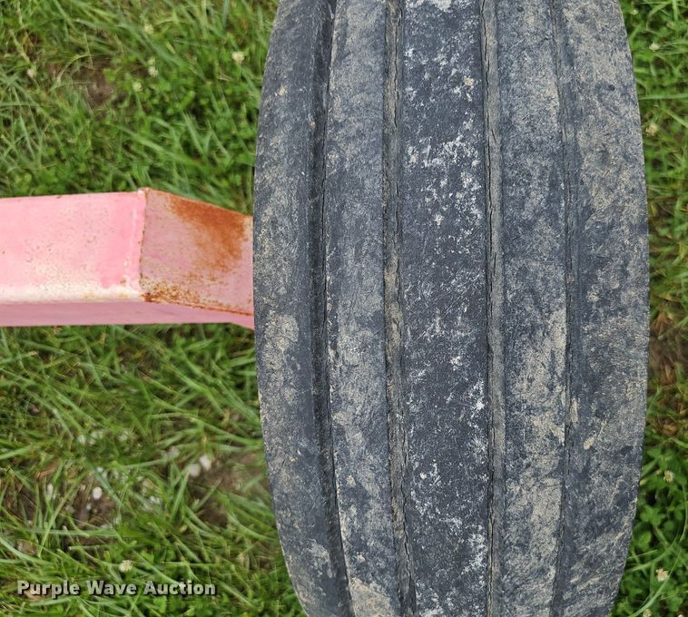 image for item IO9936 (2) running gears