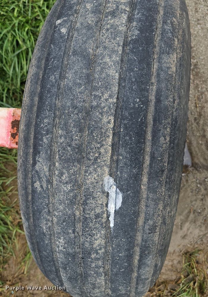 image for item IO9936 (2) running gears