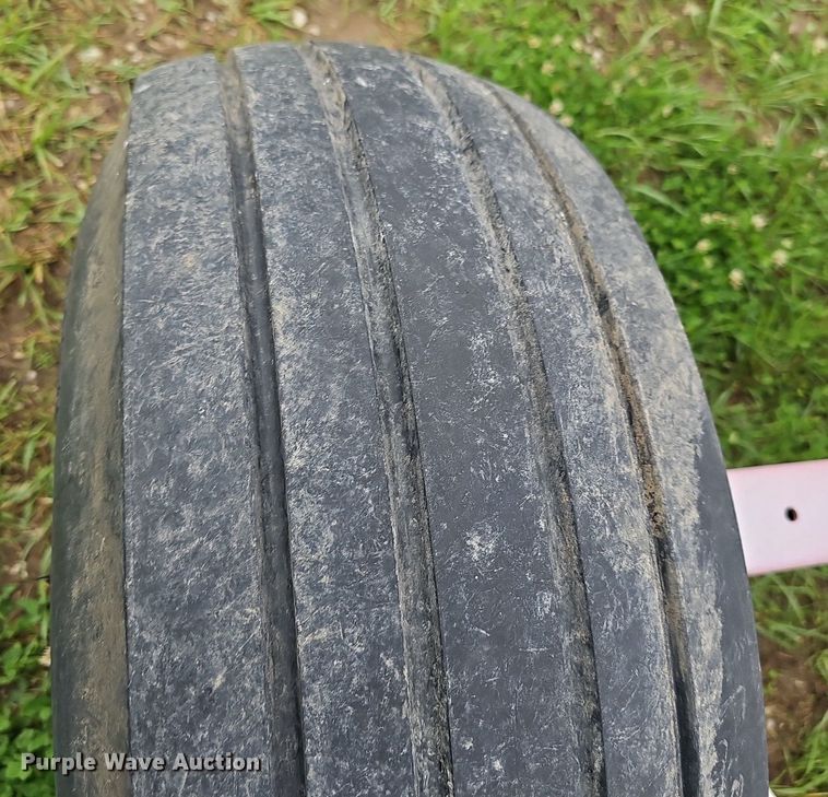 image for item IO9937 (2) running gears