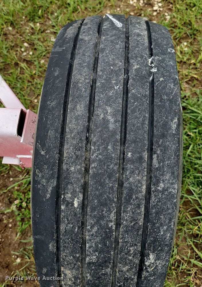 image for item IO9937 (2) running gears