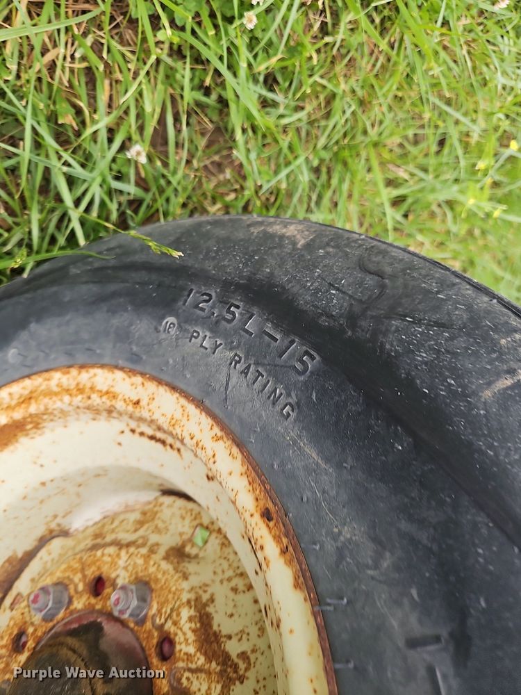 image for item IO9938 (2) running gears