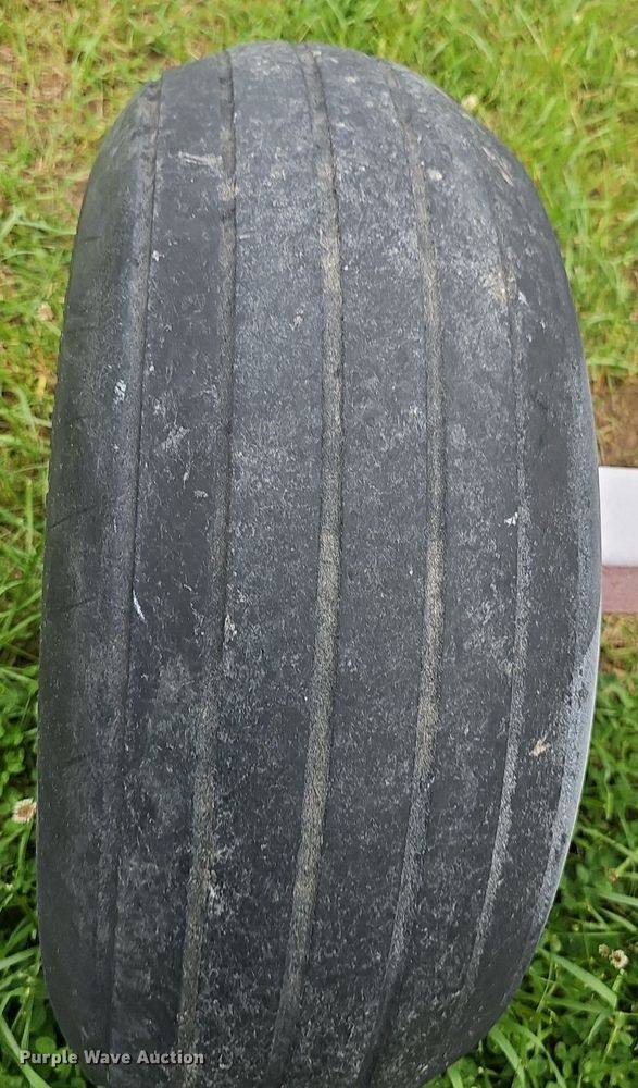 image for item IO9939 (2) running gears