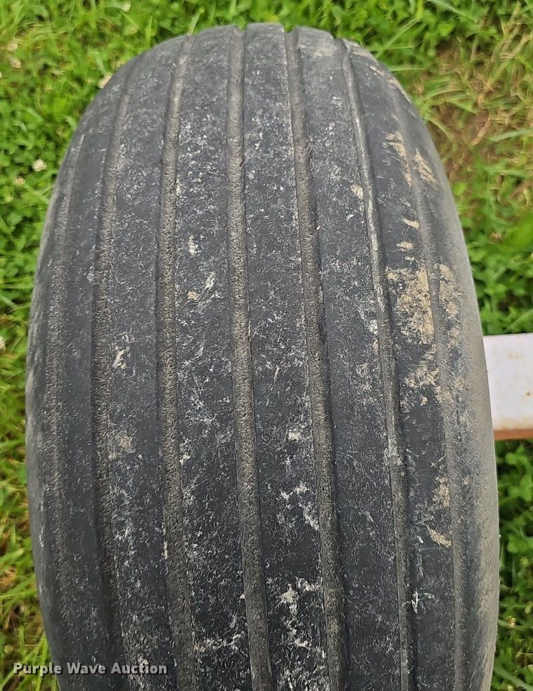 image for item IO9939 (2) running gears