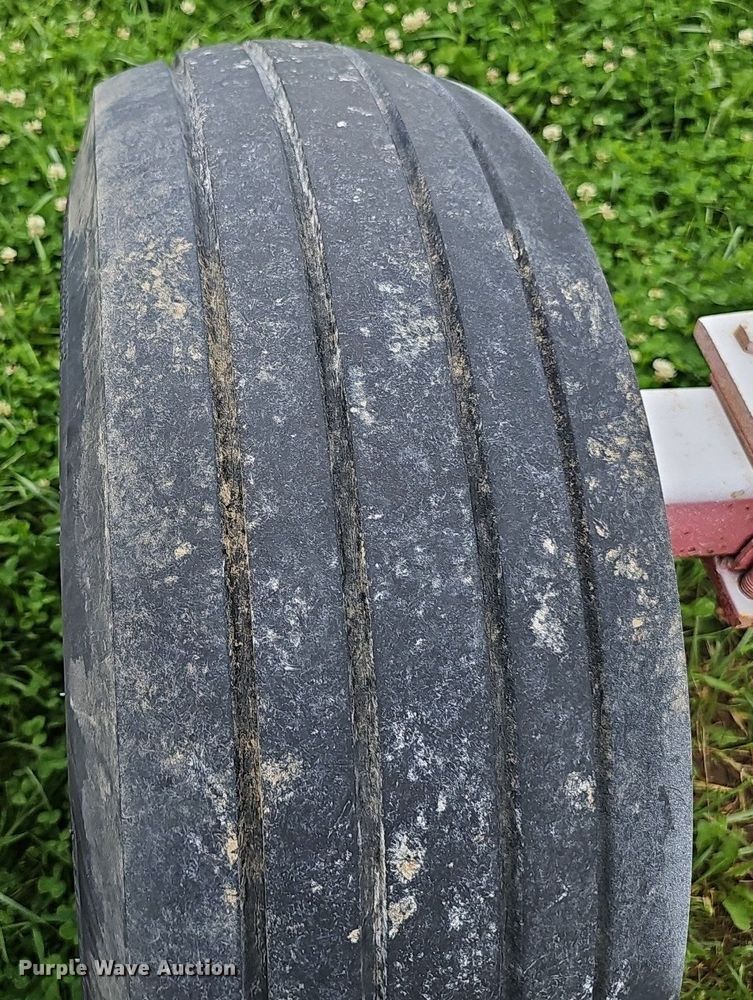 image for item IO9941 (2) running gears