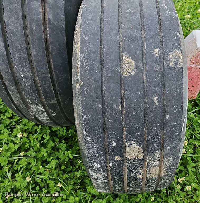 image for item IO9941 (2) running gears