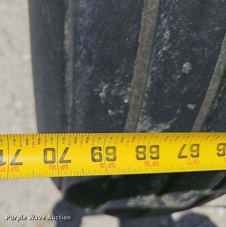 image for item IO9944 (2) running gears