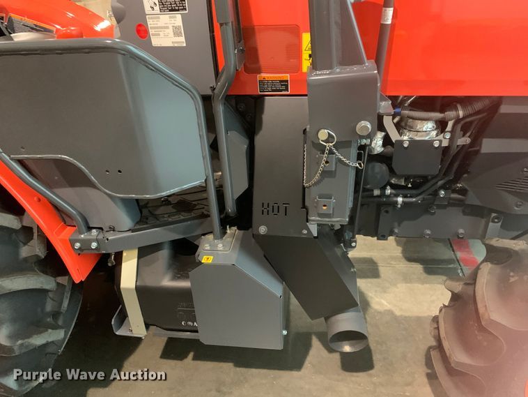 image for item JT9874 2022 Kubota M5-092 Narrow MFWD tractor