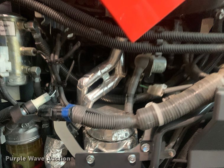 image for item JT9874 2022 Kubota M5-092 Narrow MFWD tractor